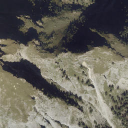Satellite imagery of Craista Sura, CH