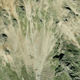Satellite imagery of Höch Satz, CH