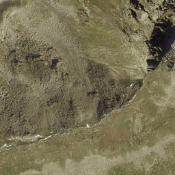 Satellite imagery of Vallüla, AT