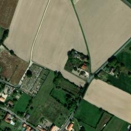 Satellite imagery of Château de Monts-sur-Guesnes, FR