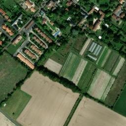 Satellite imagery of Château de Monts-sur-Guesnes, FR