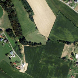 Satellite imagery of Wart Berg, AT