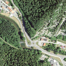 Satellite imagery of Crêt des Devens, CH