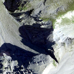 Satellite imagery of Hus, CH
