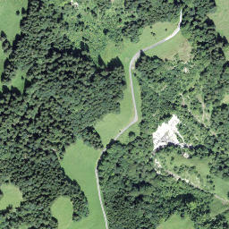 Satellite imagery of Gummen, CH
