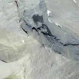 Satellite imagery of Mot da Tumasch, CH