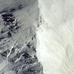 Satellite imagery of Mot da Tumasch, CH