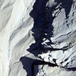 Satellite imagery of Tschepgrat, CH