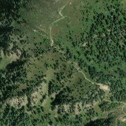 Satellite imagery of Heldenkreuz, IT