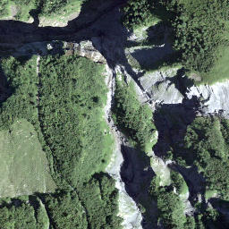Satellite imagery of Tor, CH