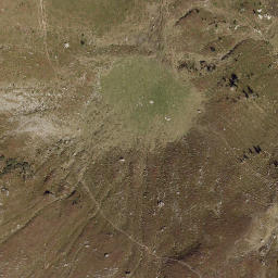 Satellite imagery of Klomnock, AT