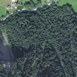 Satellite imagery of Waldegg, CH