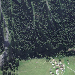Satellite imagery of Waldegg, CH
