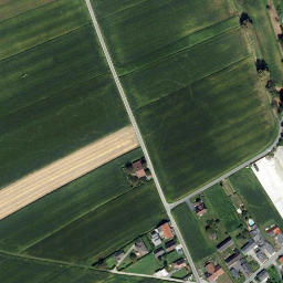 Satellite imagery of Schloss Frauenheim, AT