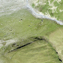 Satellite imagery of Fil dil Fluaz, CH