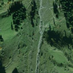 Satellite imagery of Storegg, CH