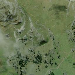 Satellite imagery of Uf den Stucklenen, CH