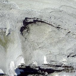 Satellite imagery of Verstanclachöpf, CH