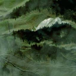 Satellite imagery of Chüewäspen, CH