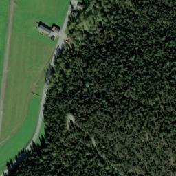 Satellite imagery of Wolfgang, CH