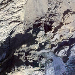 Satellite imagery of Crap Glaruna, CH