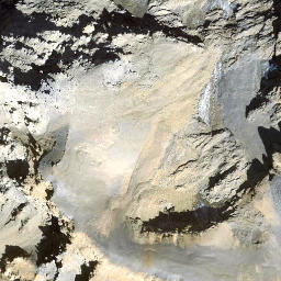 Satellite imagery of Crap Glaruna, CH