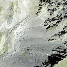 Satellite imagery of Fil da Tuoi, CH