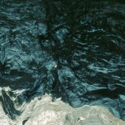 Satellite imagery of Gwasmet, CH