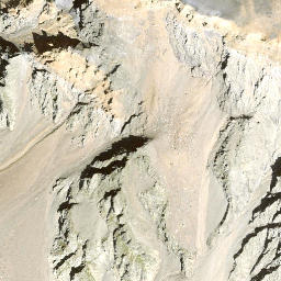 Satellite imagery of Crap Glaruna, CH