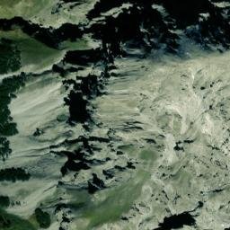 Satellite imagery of Chüpfenflue, CH