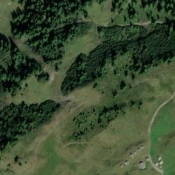 Satellite imagery of Mutta, CH