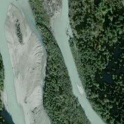 Satellite imagery of Schloss Rhazüns, CH