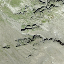 Satellite imagery of Fless, Pass da, CH