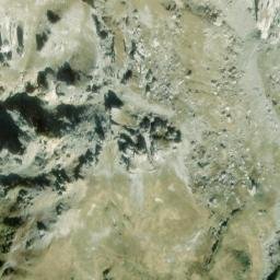 Satellite imagery of Rigg, CH