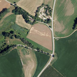 Satellite imagery of Hunnenbrunn, AT