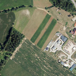 Satellite imagery of Hunnenbrunn, AT