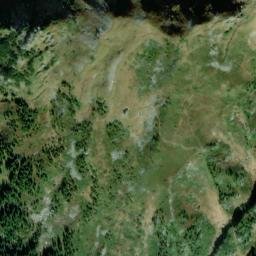 Satellite imagery of Rigg, CH