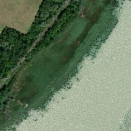 Satellite imagery of Fekete-Kastély, HU