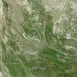 Satellite imagery of Tschirpen, CH