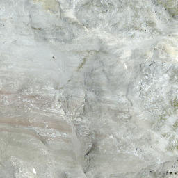 Satellite imagery of cairn, IT