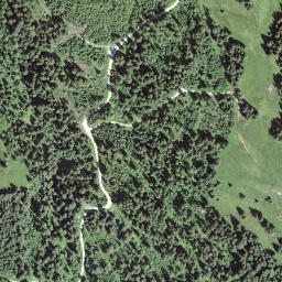 Satellite imagery of Luterbüel, CH