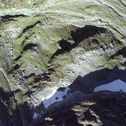 Satellite imagery of Üsser Urathubel, CH