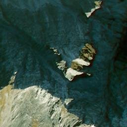 Satellite imagery of Fil, CH