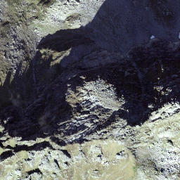 Satellite imagery of Üsser Urathubel, CH