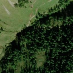 Satellite imagery of Laba, AT