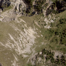 Satellite imagery of Latschur, AT