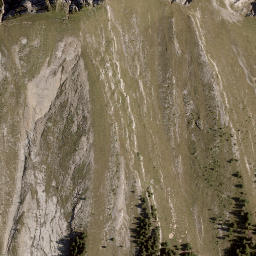 Satellite imagery of Staff, AT