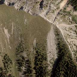 Satellite imagery of Staff, AT