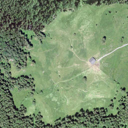 Satellite imagery of Chrüzflue, CH