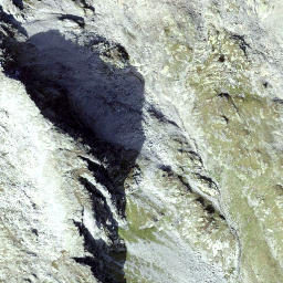 Satellite imagery of Pörtlilücke, CH